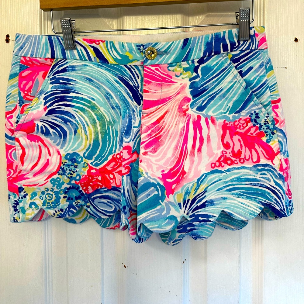 Lilly Pulitzer buttercup shorts. EUC. Perfect for summer!